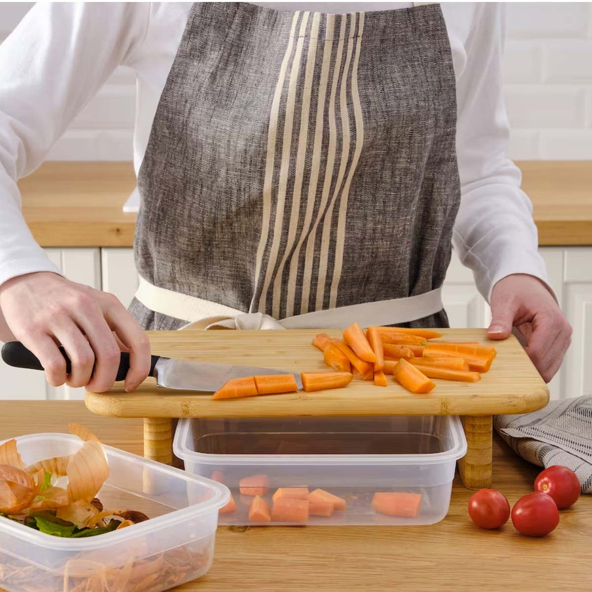 Bambus daska sa nogicama – 35 × 22 cm